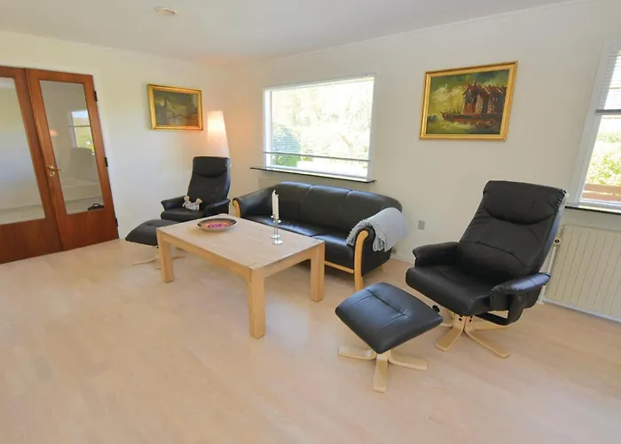 Feriehus Three-bedroom In